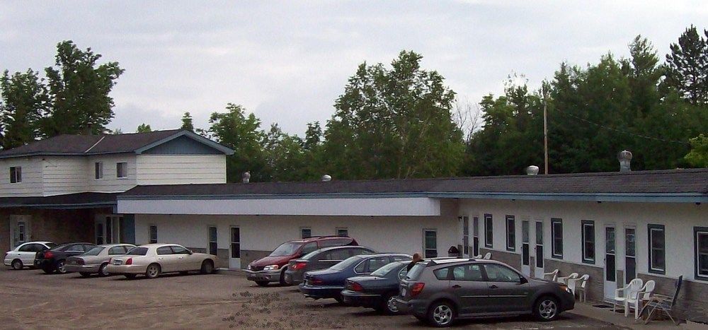 Edgewater Motel And Campground Temiskaming Shores Bagian luar foto