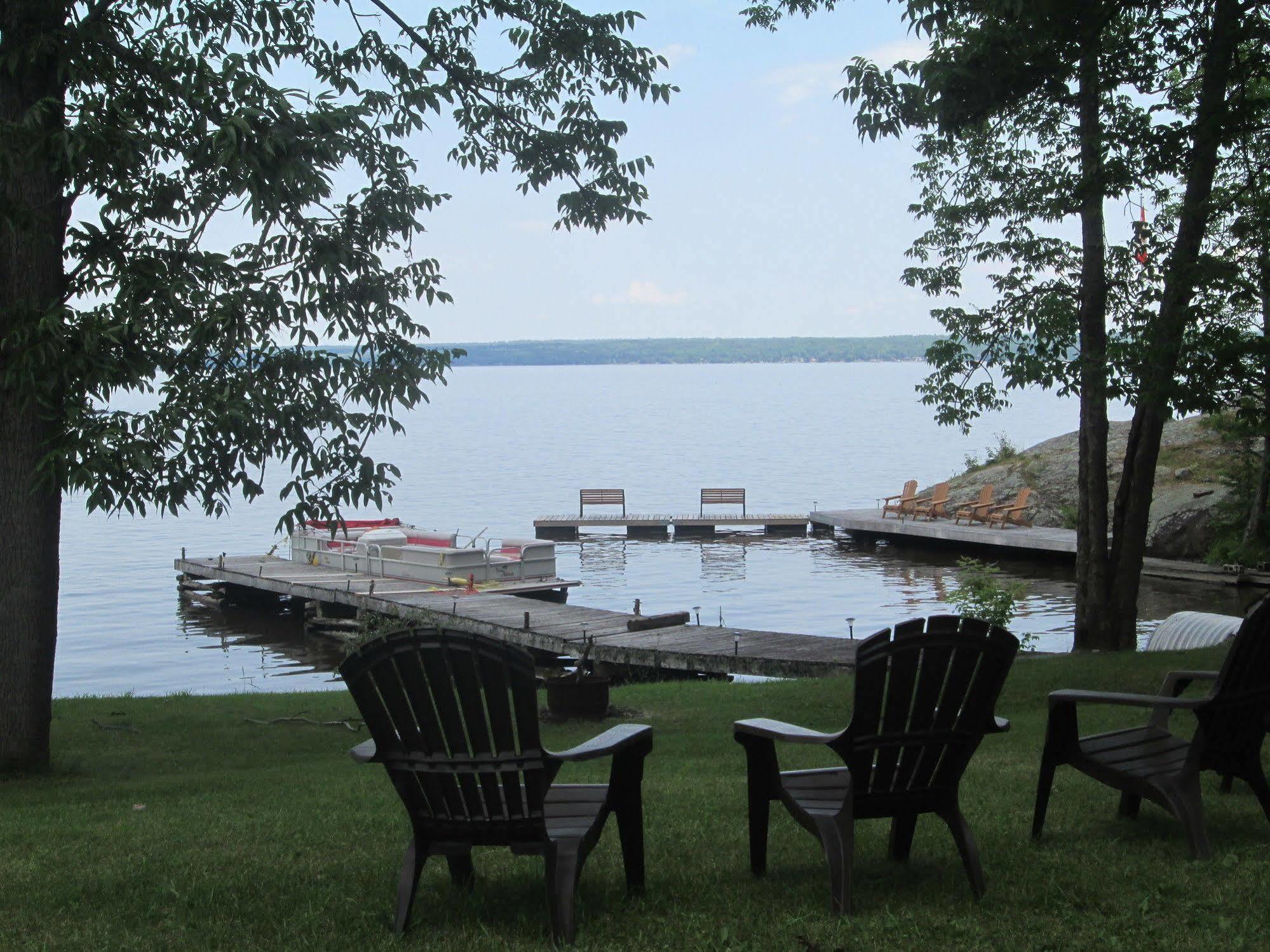 Edgewater Motel And Campground Temiskaming Shores Bagian luar foto